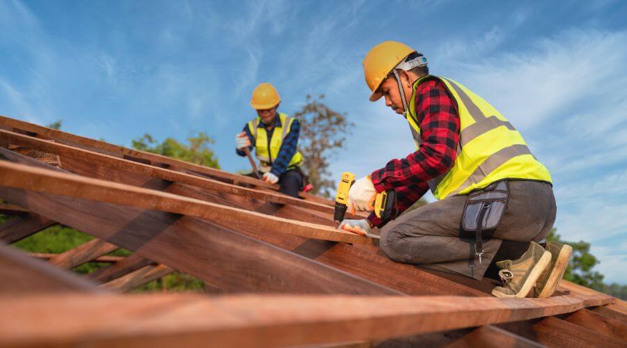 Professional Flat Roofing Installation services in Houlton, WI